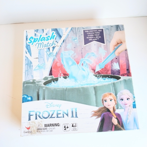 Disney Frozen II Splash Match The Snow Flake Collecting Game That Makes A Splash - Picture 2 of 6